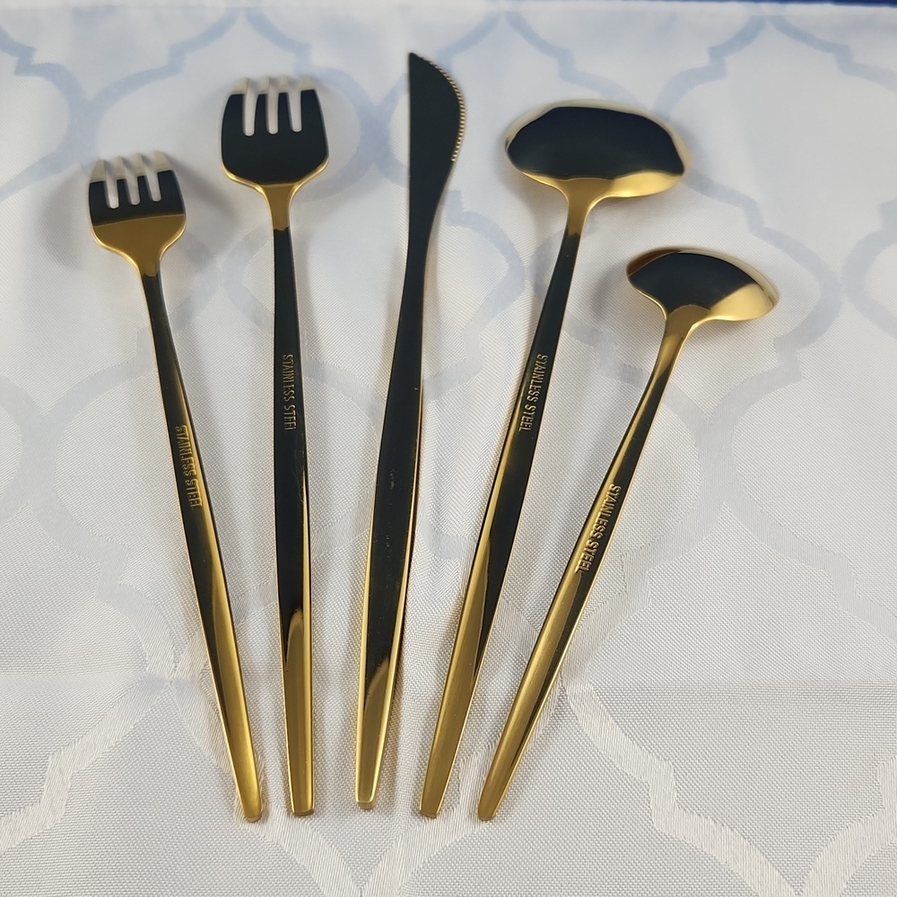Elegant Golden Stainless Steel 20-pce Cutlery Flatware Silverware Set - Picture 3 of 10